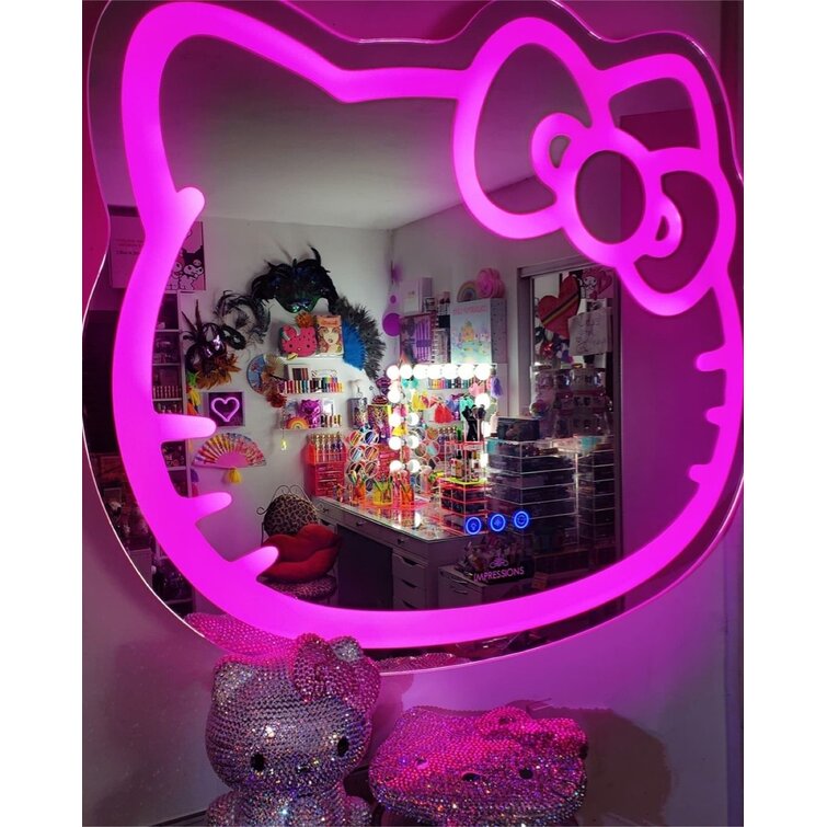 Light up hello on sale kitty mirror